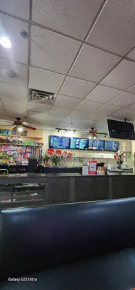 Big Z Family Restaurant, business photo 2