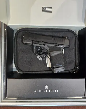 Greta's Guns, business photo 3