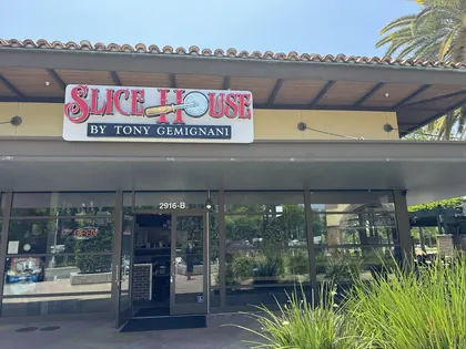 Slice House by Tony Gemignani, business photo 3